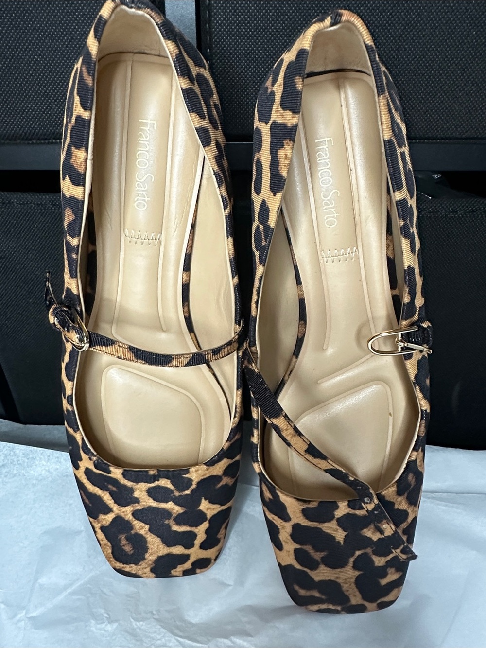 GENTLY WORN…FRANCO SARTO TINSLEY MARY JANE FLAT
BROWN LEOPARD PRINT - Picture 3 of 6